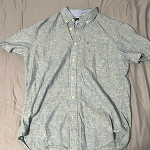 Tommy Hilfiger button up